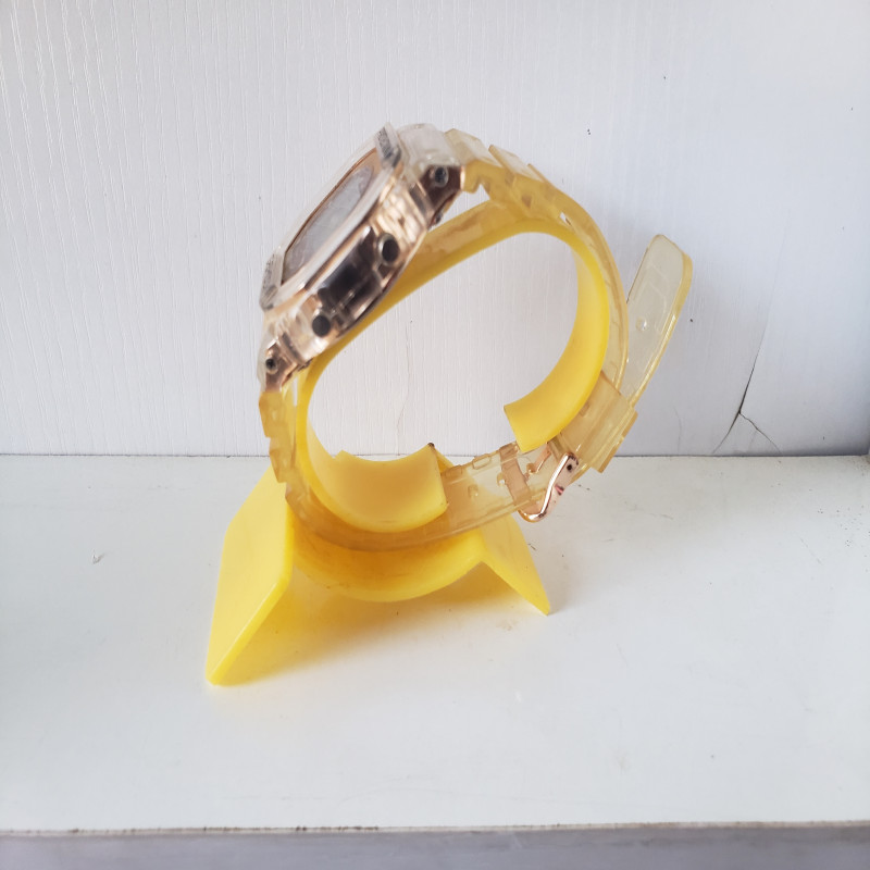 Vintage Digital Wrist Watch from Casio for Men